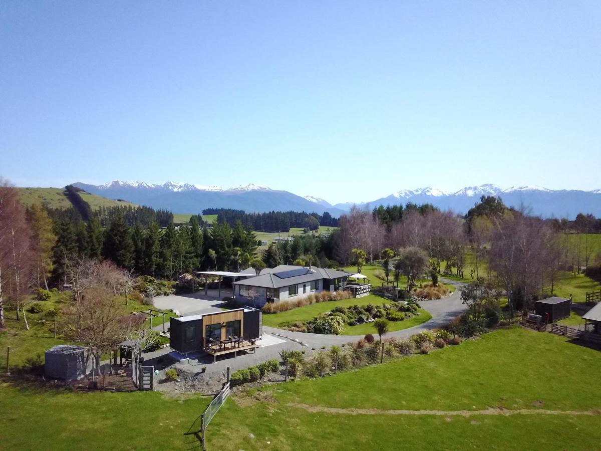Boutique Tiny House - Te Anau Country Accommodation 外观 照片